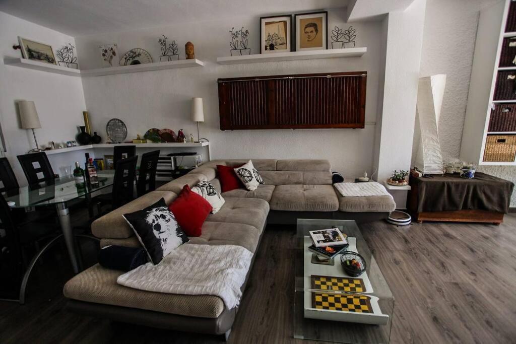 Spacious 2 Bedroom W/ Own Pool 5 Minutes Walk To Beach Campoamor Exterior photo
